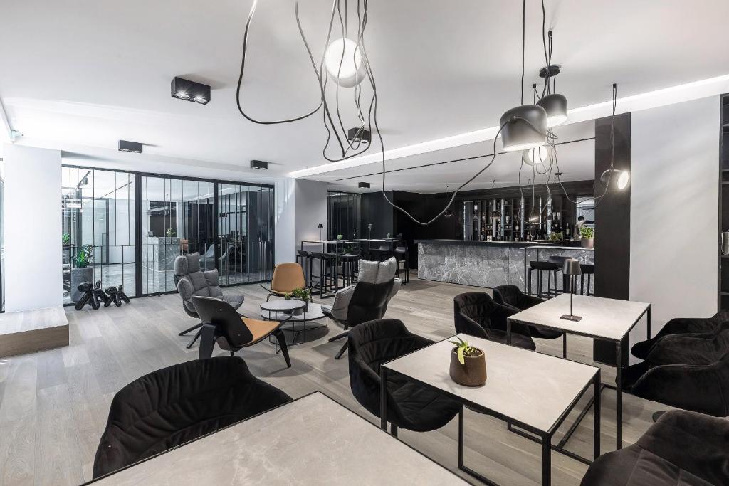 The Duke Boutique Suites - Resim 24