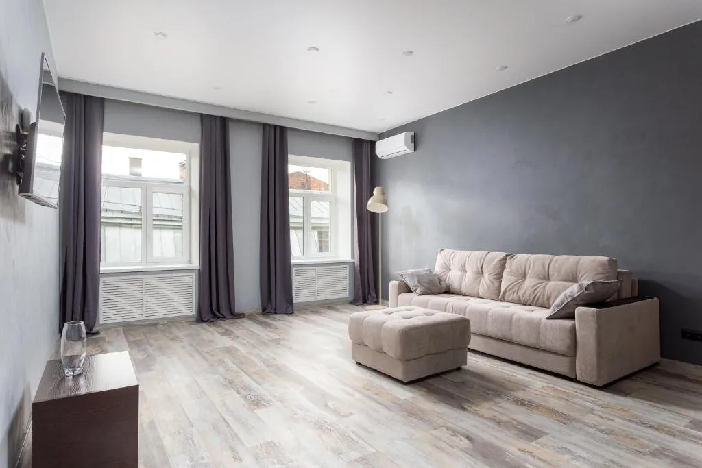 Tyulenina 4/23 in the historic center, Kudrovo, Russia