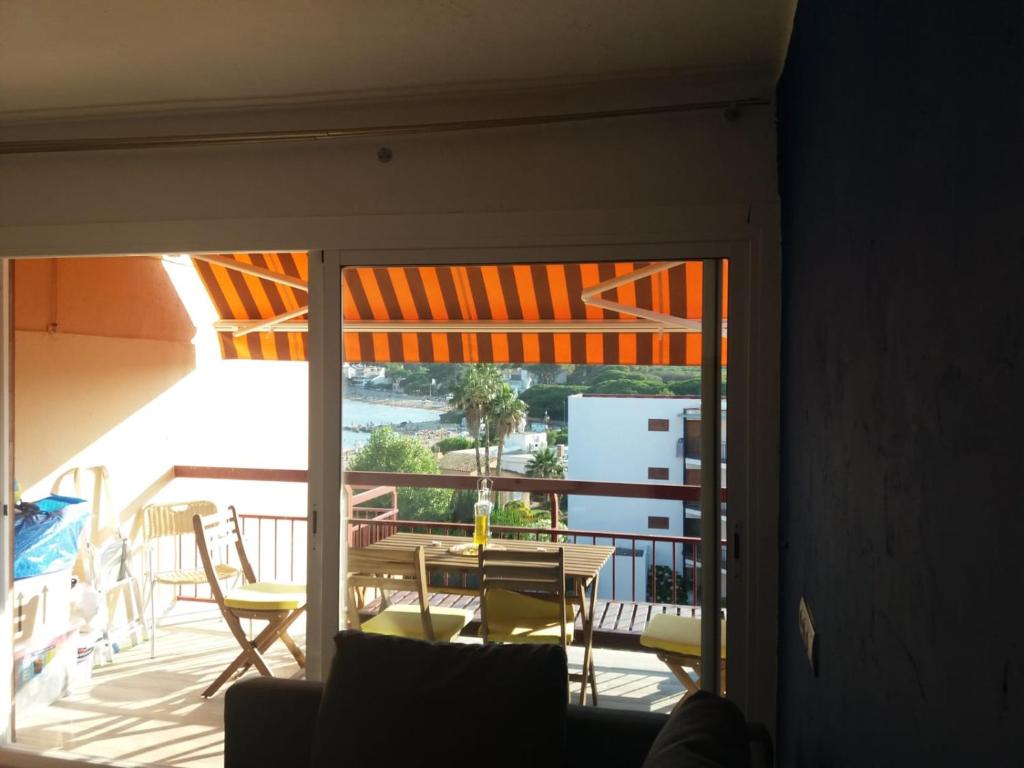 Balkón alebo terasa v ubytovaní Apartamento en la Playa de la Fosca