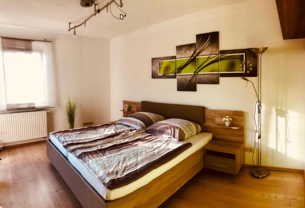 En eller flere senge i et værelse på Ferienwohnung Brigach