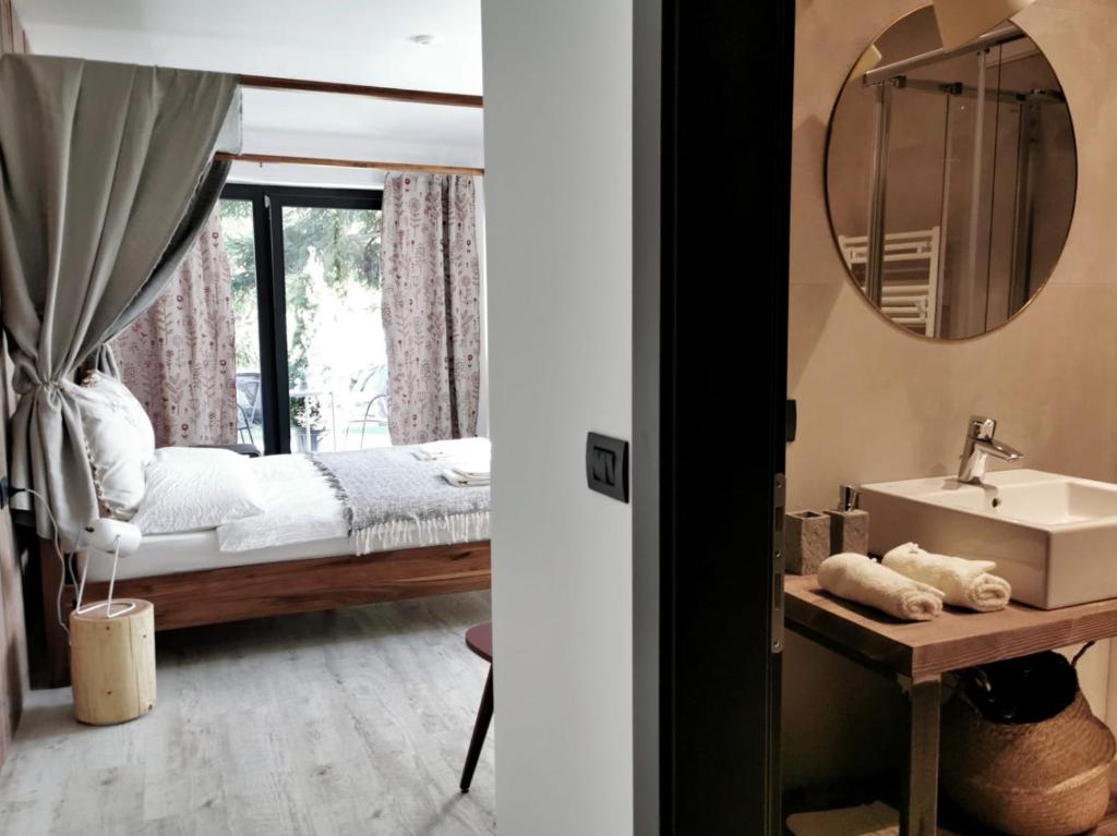 Postel nebo postele na pokoji v ubytování Affittacamere Casa Ester