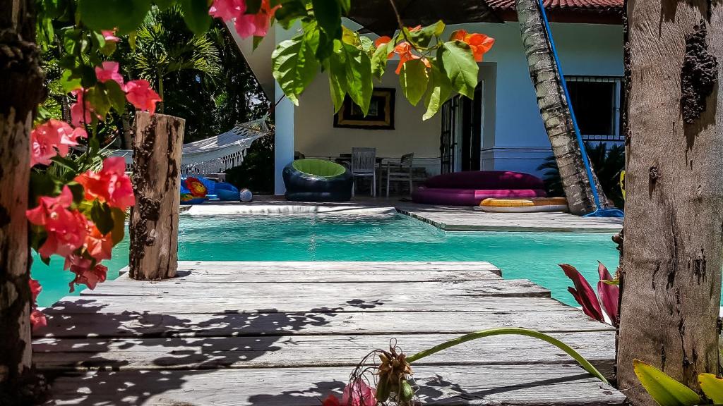 Bazén v ubytování Villa Strelitzia Cabarete nebo v jeho okolí