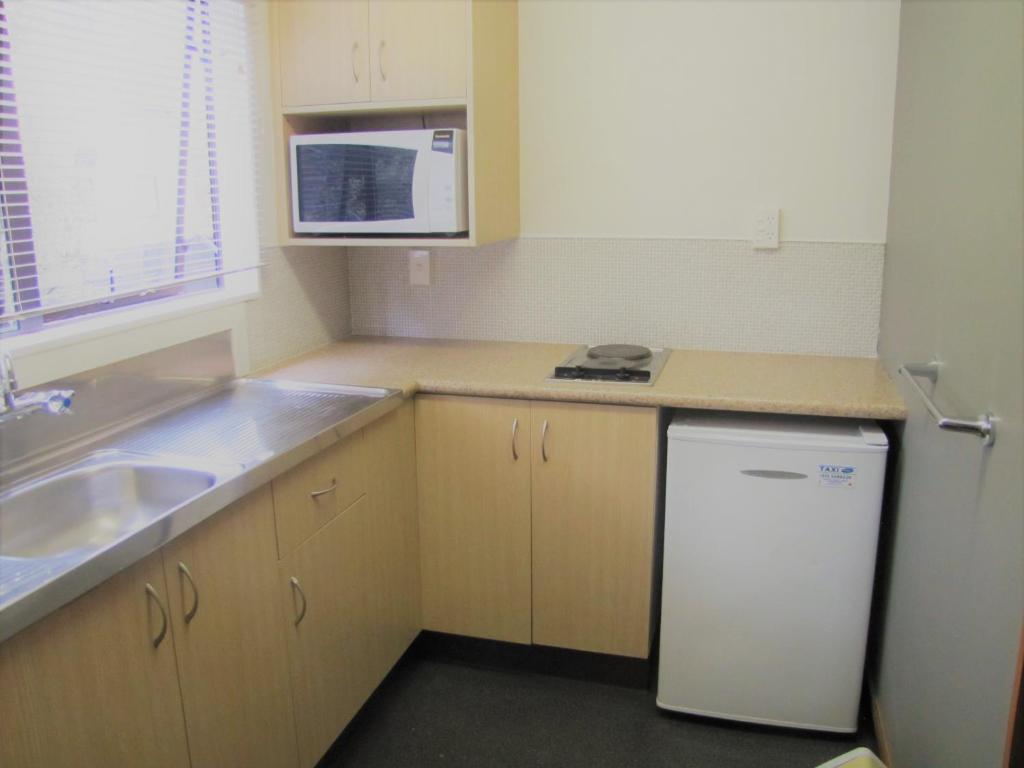 The Beachcomber Hotel - Resim 41