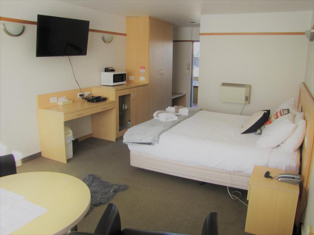 The Beachcomber Hotel - Resim 42