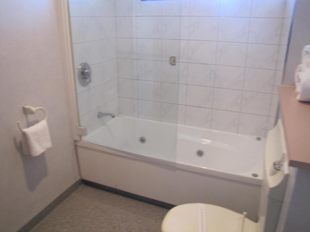 The Beachcomber Hotel - Resim 24