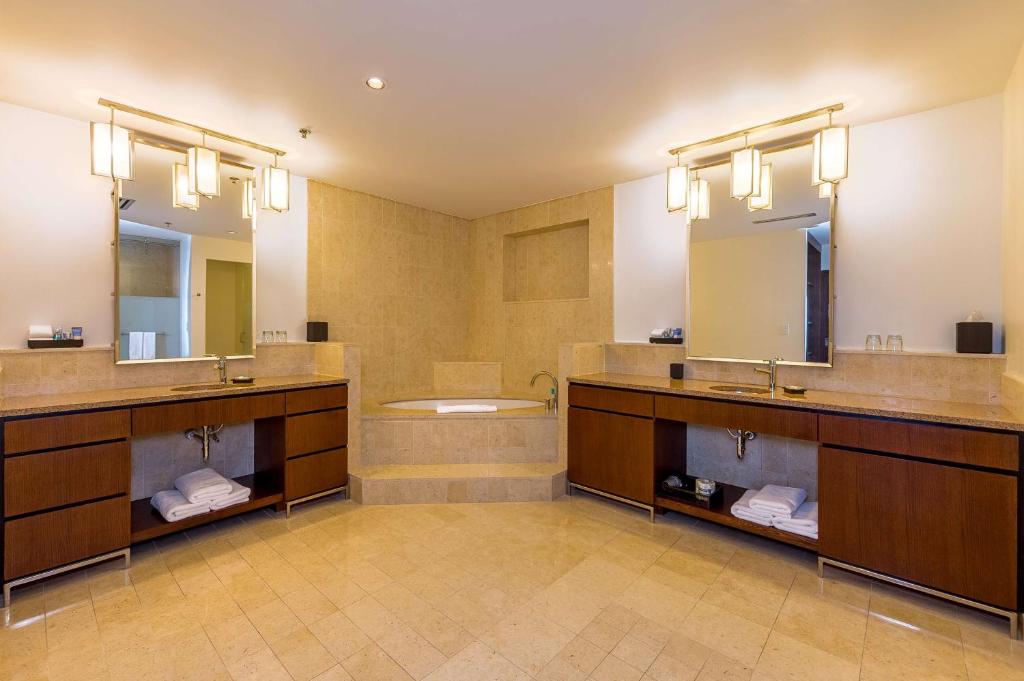 Un baño de Hyatt Regency Trinidad