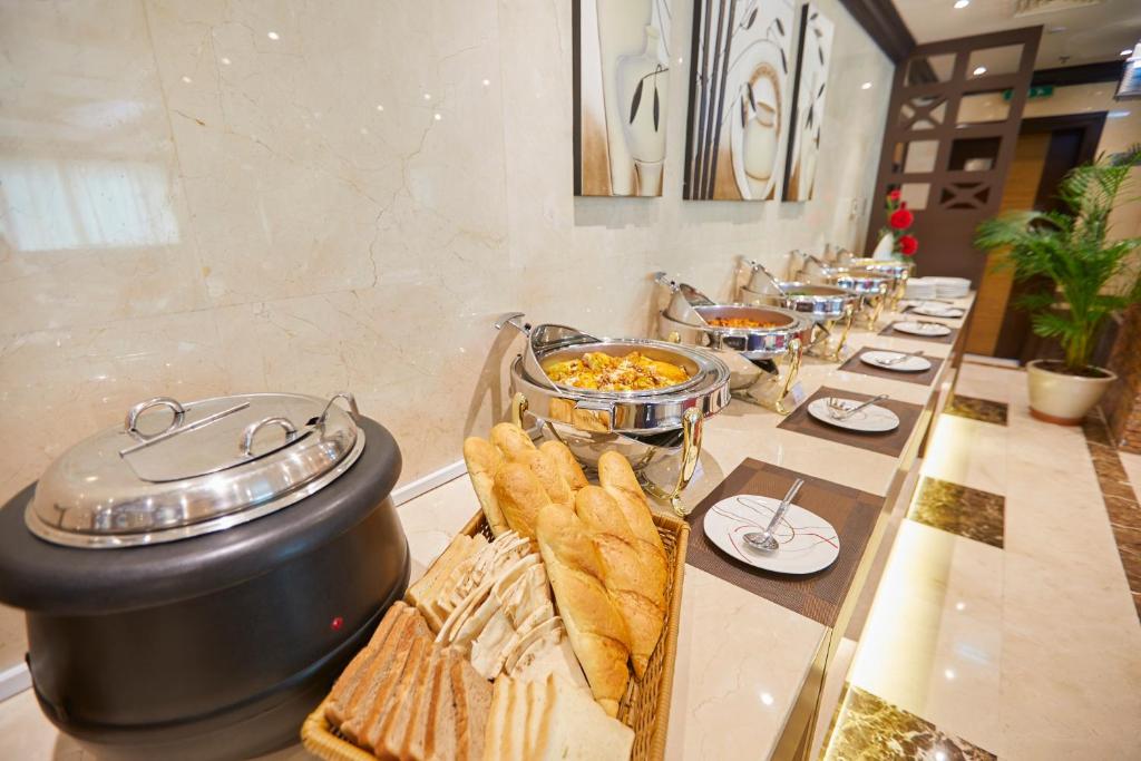 لابی و فضای عمومی Dream City Hotel Apartments LLC - تصویر ۵