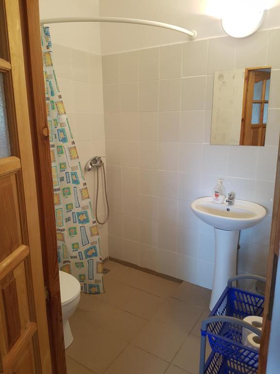 Kúpeľňa v ubytovaní Gościniec Tymawa