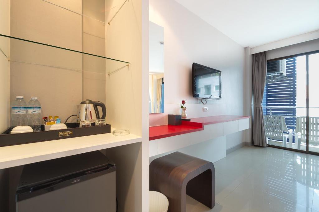 Alfresco Phuket Hotel - Resim 29