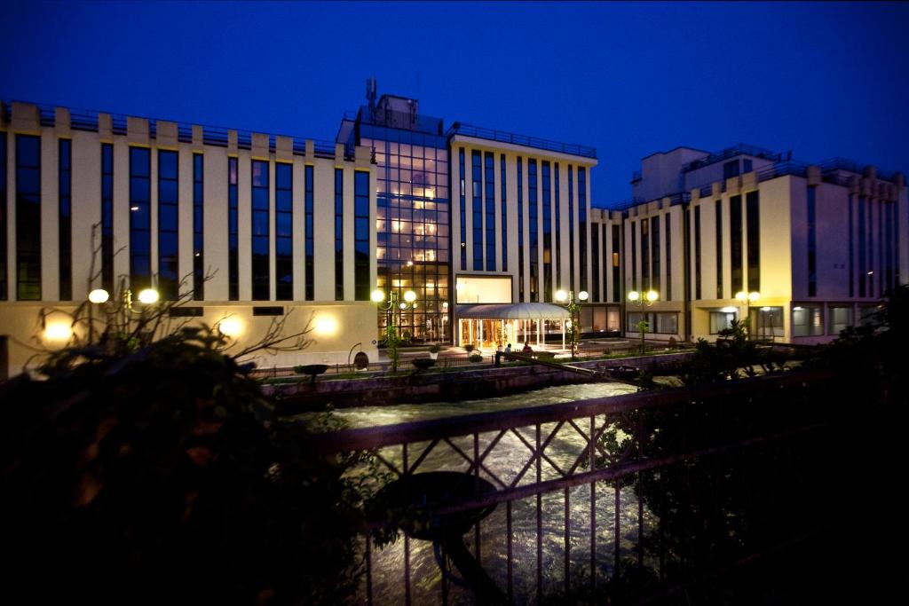 Budova, kde se hotel nachází