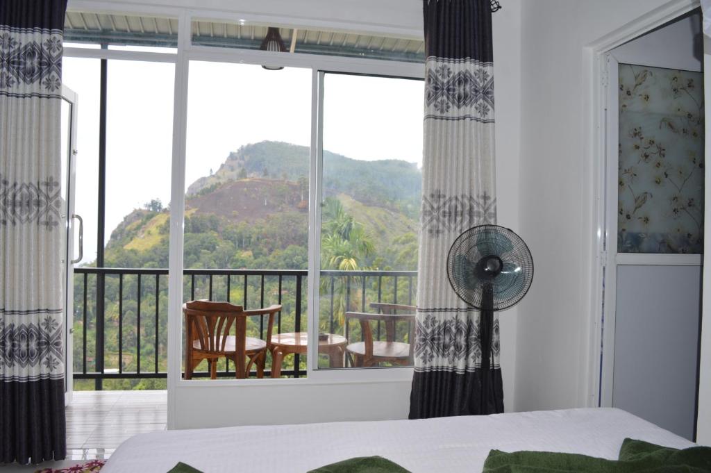 Nespecifikovaný výhled na hory nebo výhled na hory při pohledu z bed and breakfast