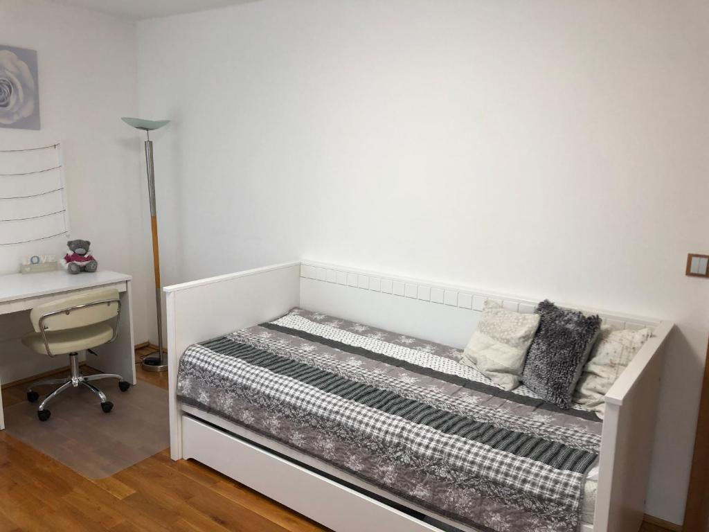 Apartment Tekeľova 95m2 - Appartement De Trois Chambres