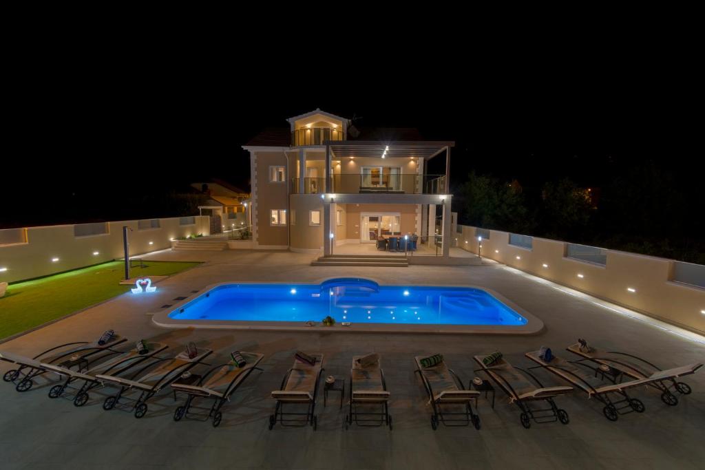 Holiday home Neda Šibenik