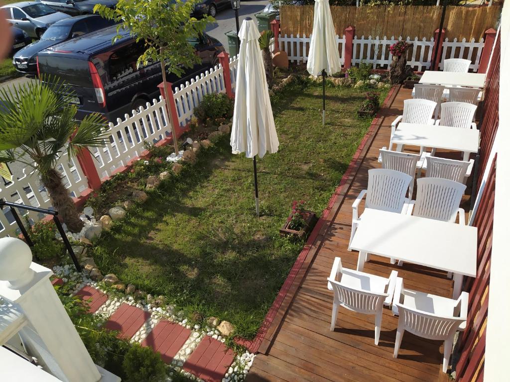Zahrada ubytování Adriani Inn