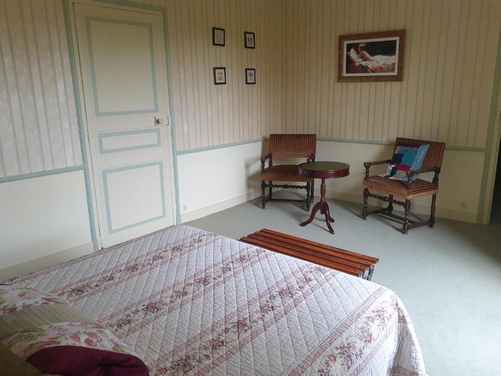 Château des Bretonnières sur vie - Maison d'hôtes et gîte 4 personnes - Suite 2 Chambres
