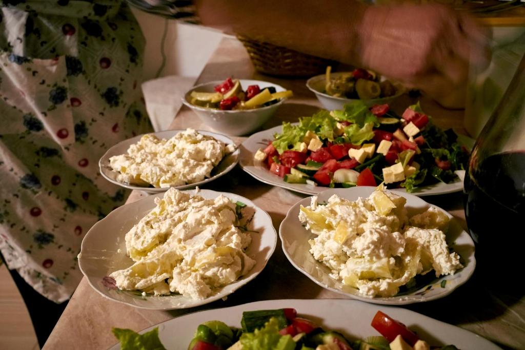Guesthouse Shtini - Image 8