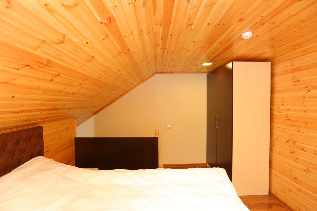 Postel nebo postele na pokoji v ubytování Quba Uğur Hotel
