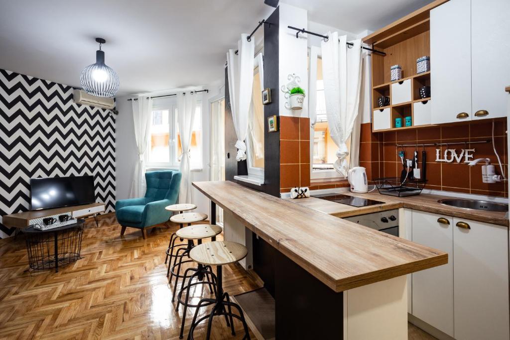 Apartment Sfera - Housity
