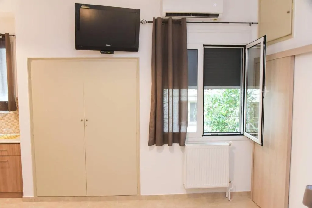 Central modern fully equipped double bed Studio, Athens, Greece