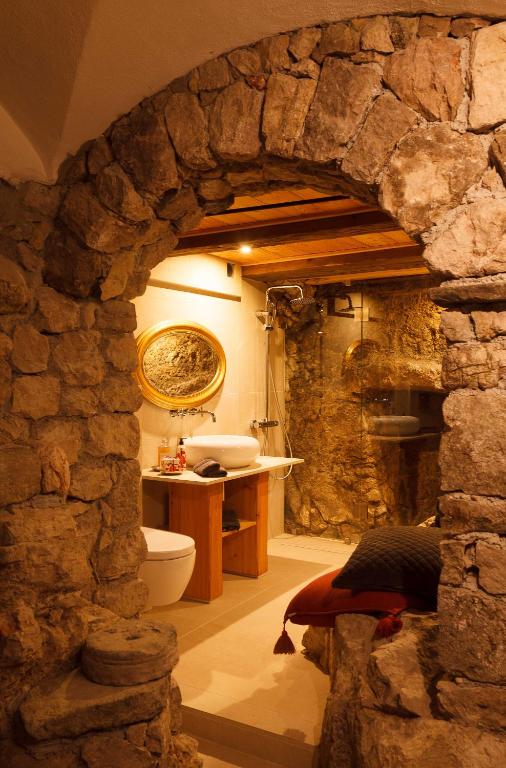 Living History (adults only) - 17