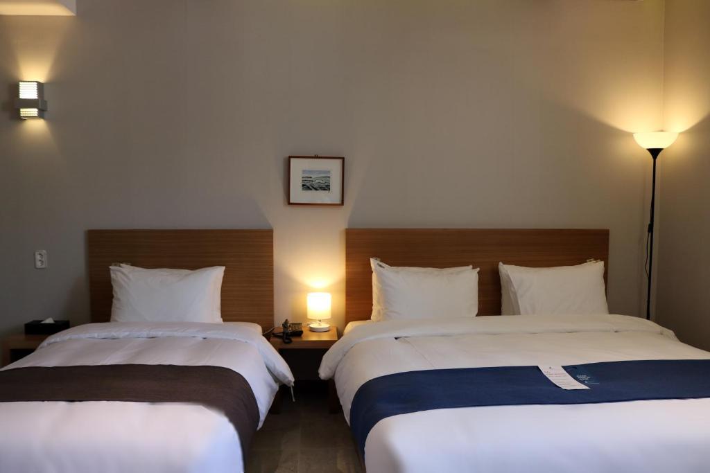 Benikea Hotel Yangsan - Deluxe Twin Room