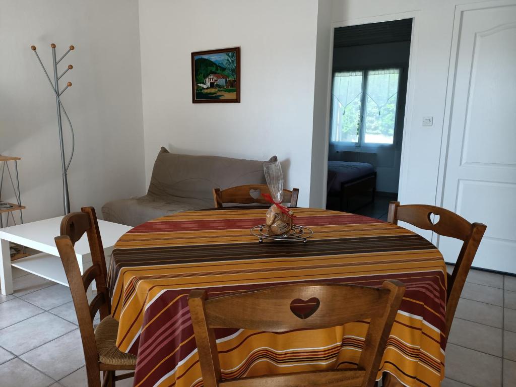 Posezení v ubytování Appartement Gerezitenia