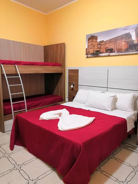 Posteľ alebo postele v izbe v ubytovaní Fratelli Clemente Spa and Hotel