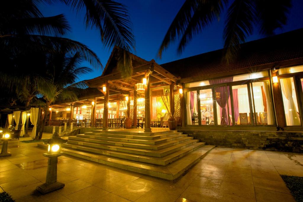Seava Ho Tram Beach Resort tesisinde veya buraya yakın yüzme havuzu