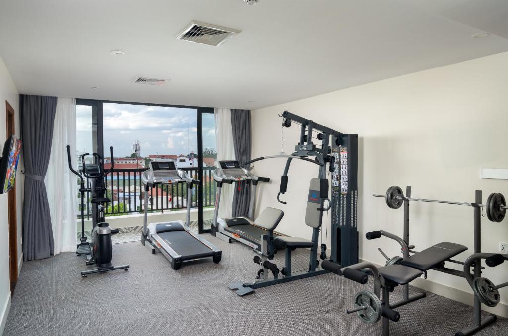 Fitness centrum a/nebo fitness zařízení v ubytování Mony Reach Angkor Hotel