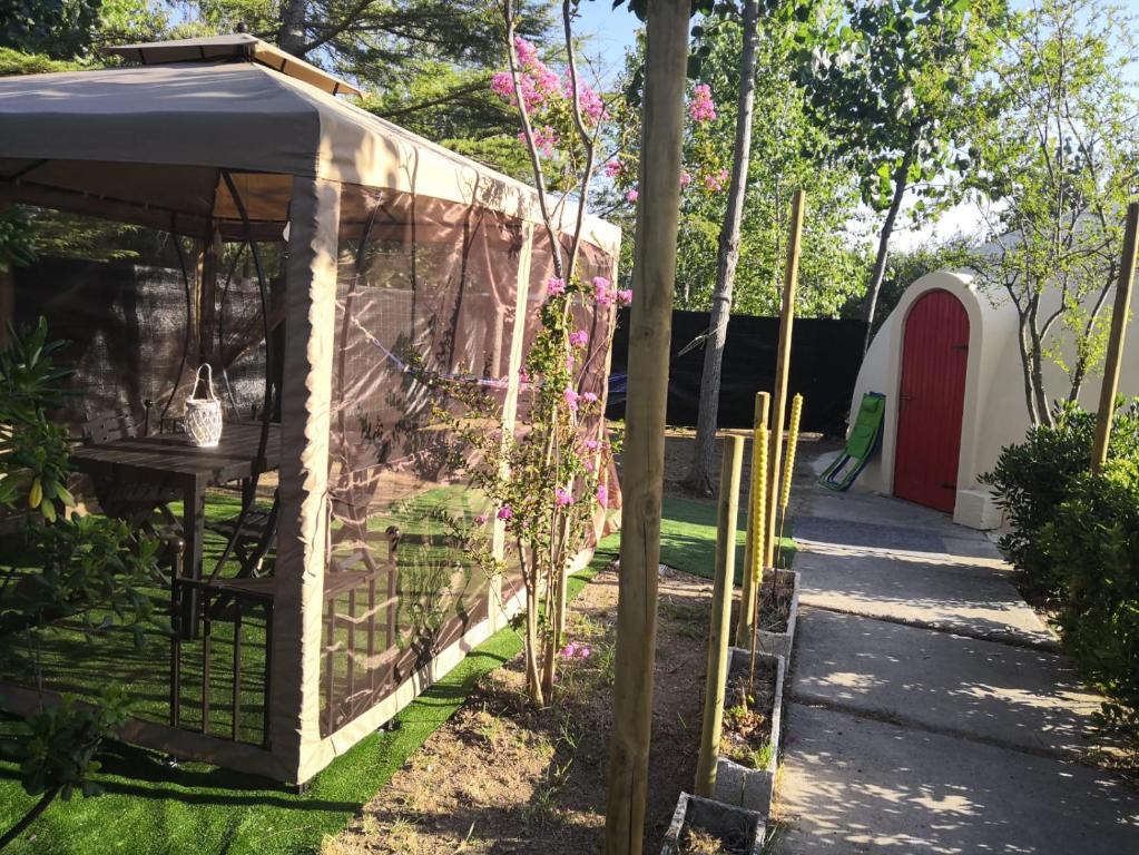 Zahrada ubytování Camping Torre Mucchia