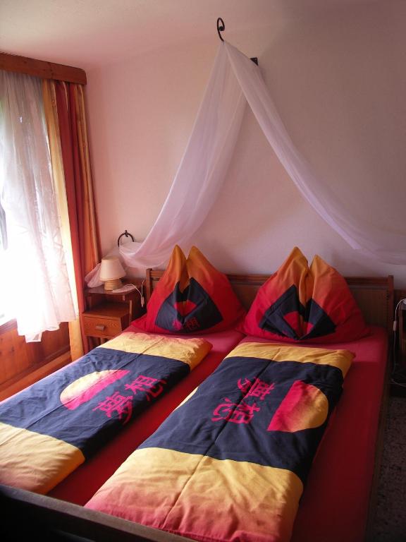 Postel nebo postele na pokoji v ubytování Landhaus Egger