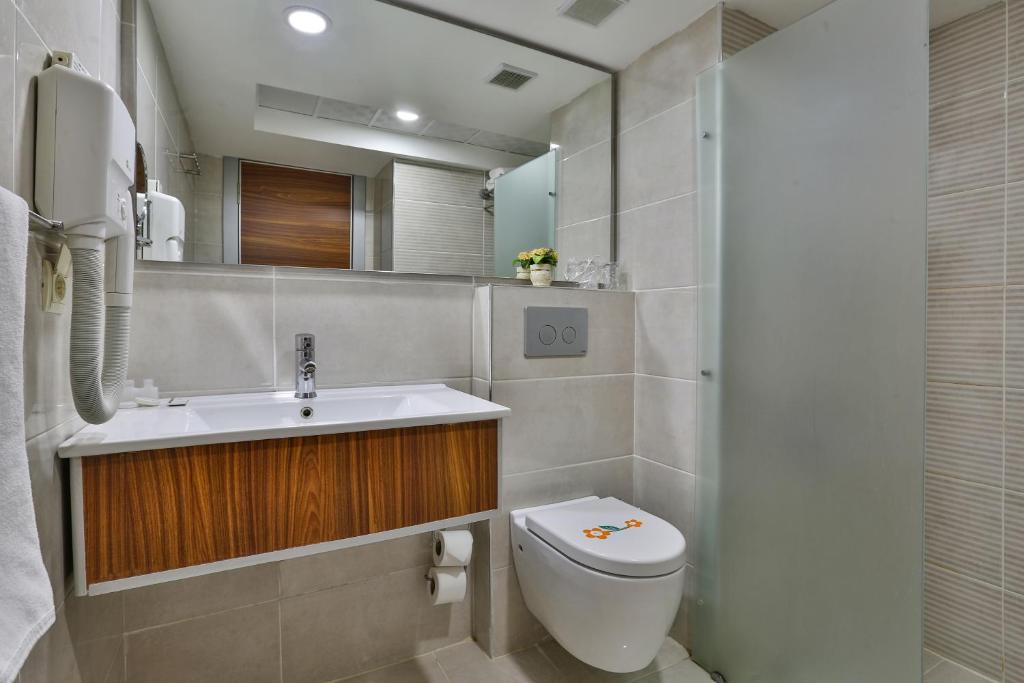 Koupelna v ubytování Grand Terme Hotel