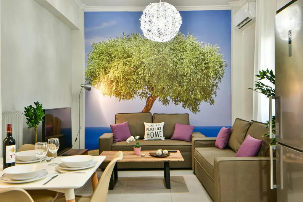 Fresh & renovated apartment next to metro station, Athens, Greece