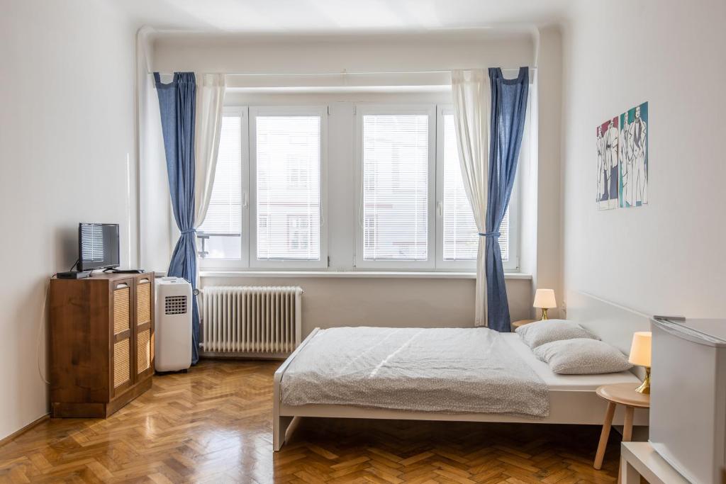 Best View Apartments - Studio Apartment