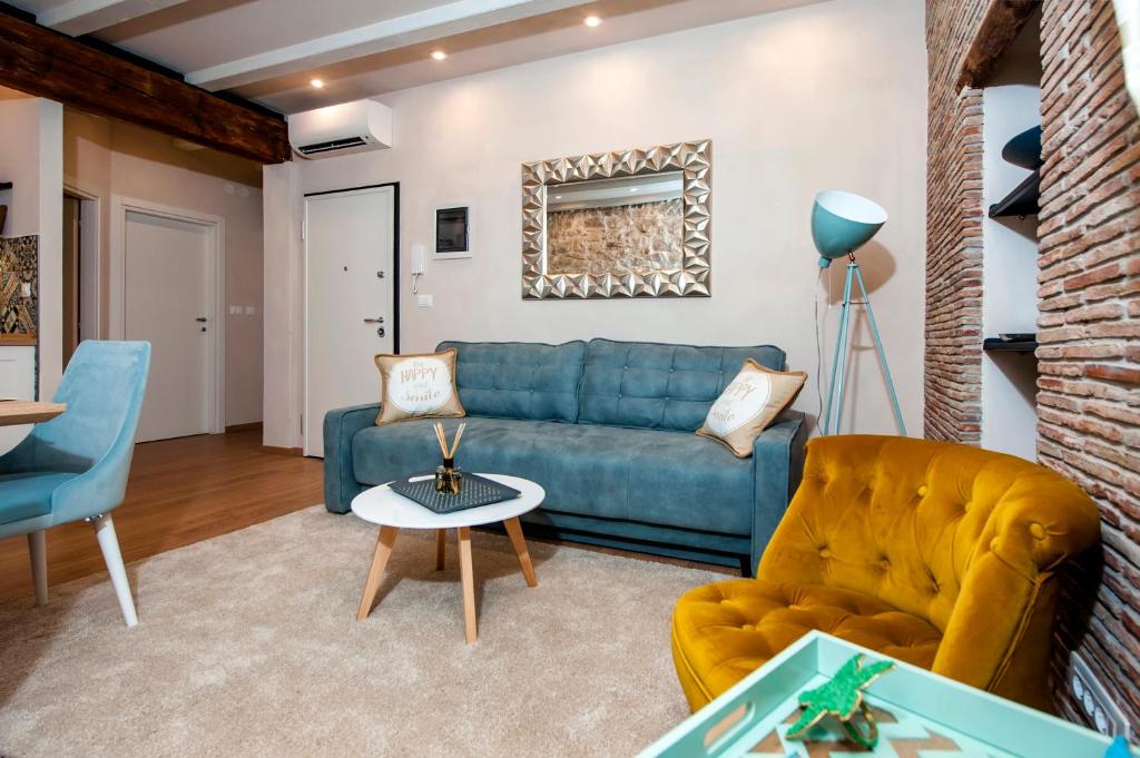 Apartments Casa De Amicis - 5