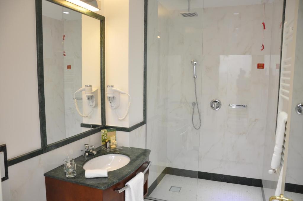 Hotel International Iasi - Deluxe Double Room