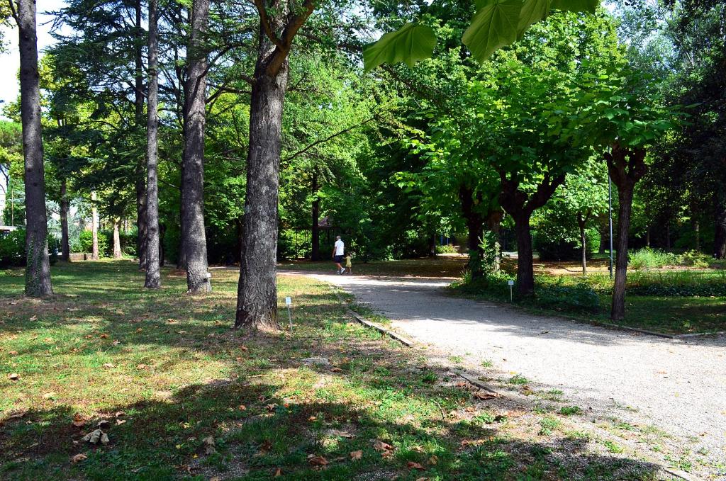 Vonkajšia záhrada v ubytovaní Hotel Terme di Castel San Pietro
