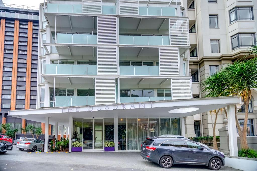 The Quadrant Hotel & Suites - Resim 8