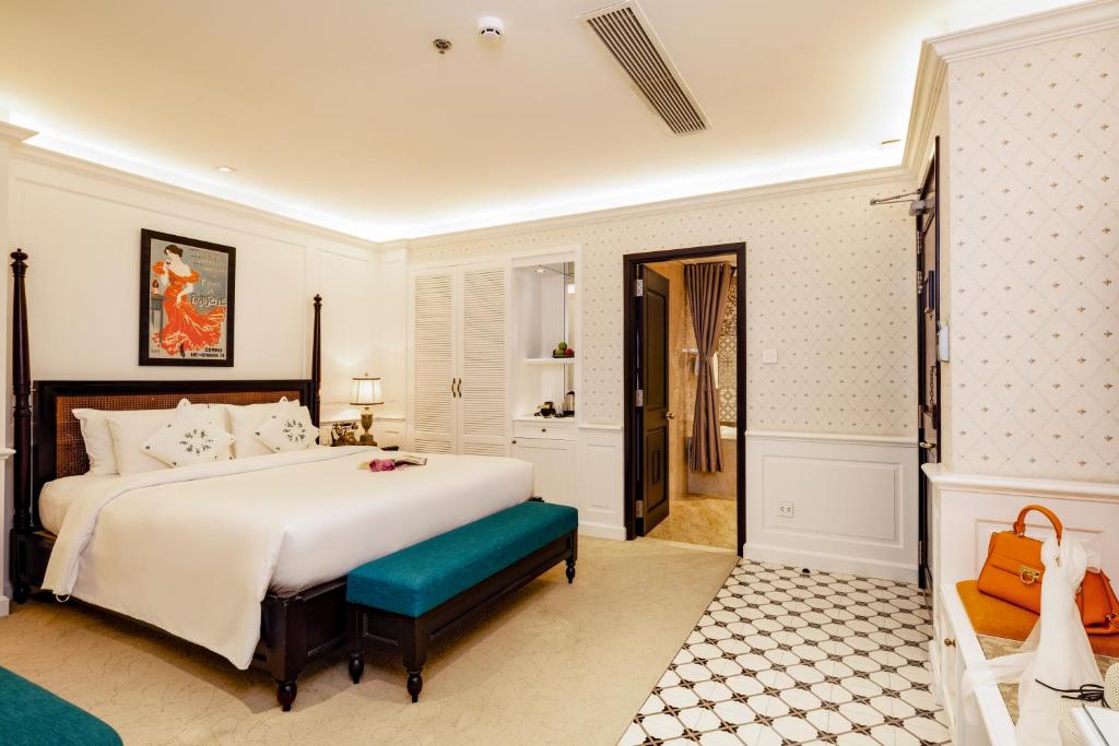 Annam Heritage Suite - Massage Included