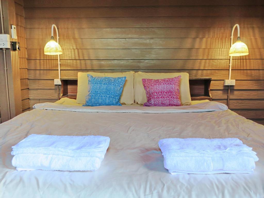 Huan Kawin Est.58 Lanna Home & Collection - 4