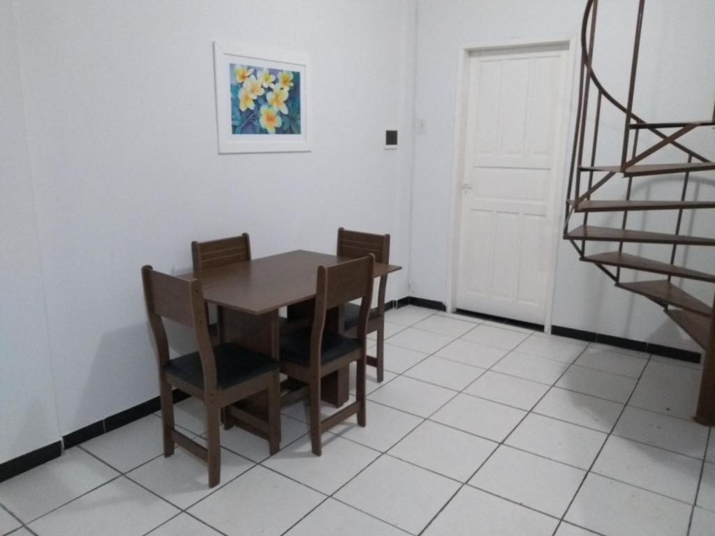  Apartamento mobiliado região do Coxipó