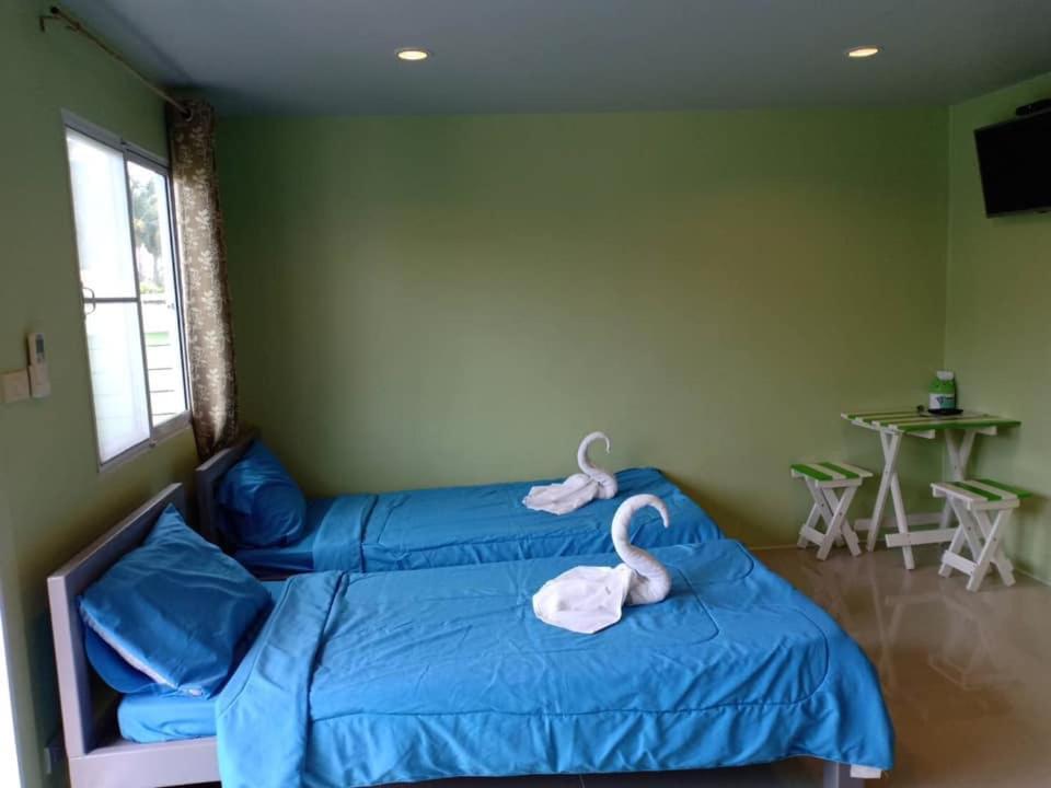 บ้านฟ้ารักตะวัน - One-Bedroom House