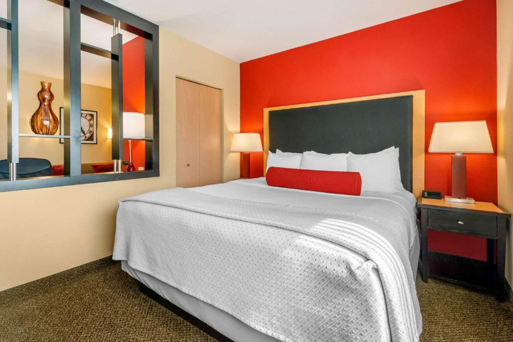 Cambria Hotel Ft Lauderdale, Airport South & Cruise Port - 