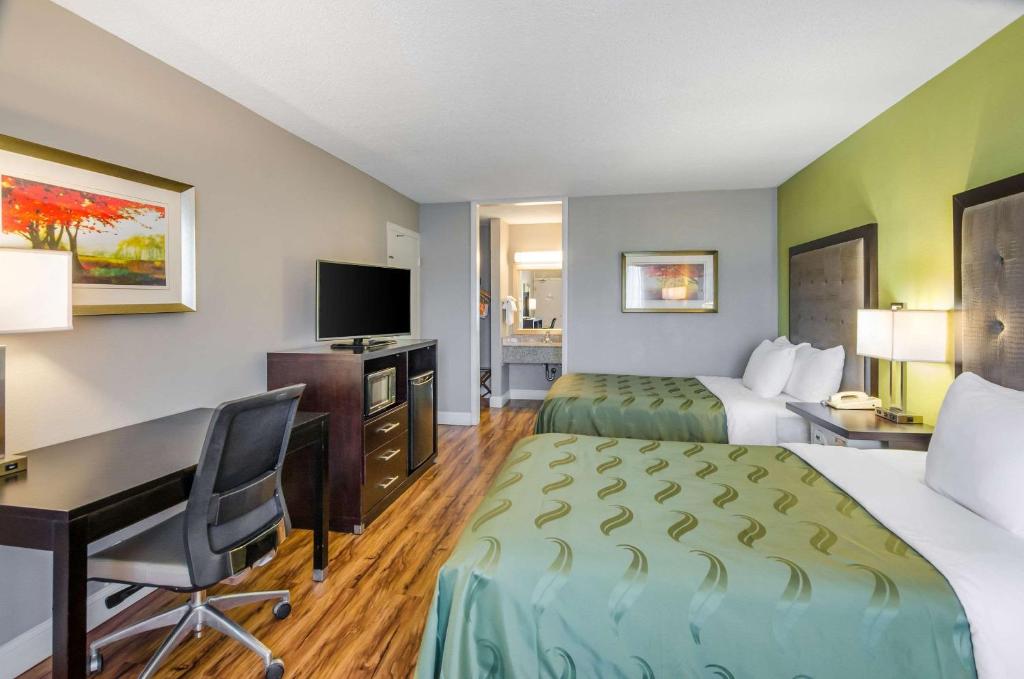 Quality Inn Roanoke Airport - Habitación Doble Con Dos Camas Dobles - Fumadores