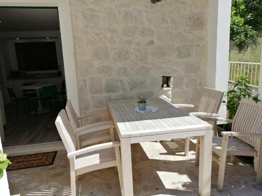 Patio nebo venkovní prostory v ubytování Steinhaus Dalmatien