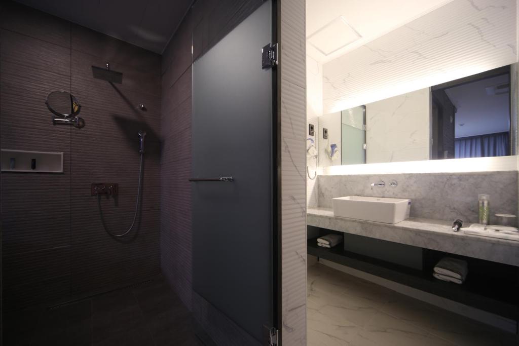Koupelna v ubytování Bestie Hotel