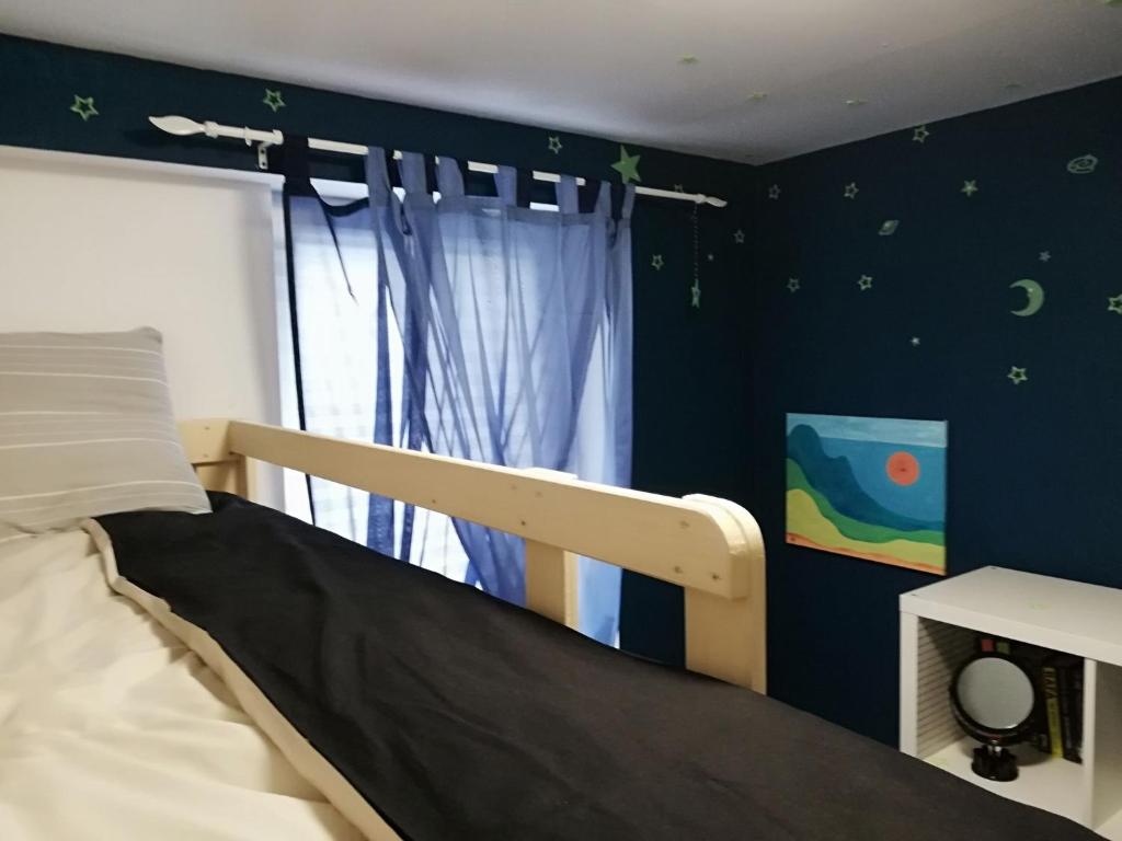 A bed or beds in a room at EskiZ - Our stone home