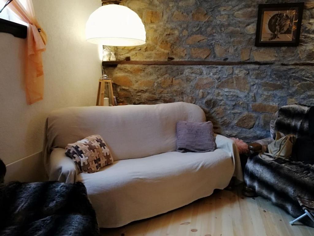 A seating area at EskiZ - Our stone home