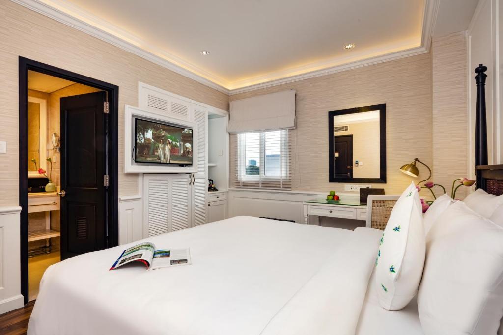 Colonial Elegance Deluxe - Double - Massage Included