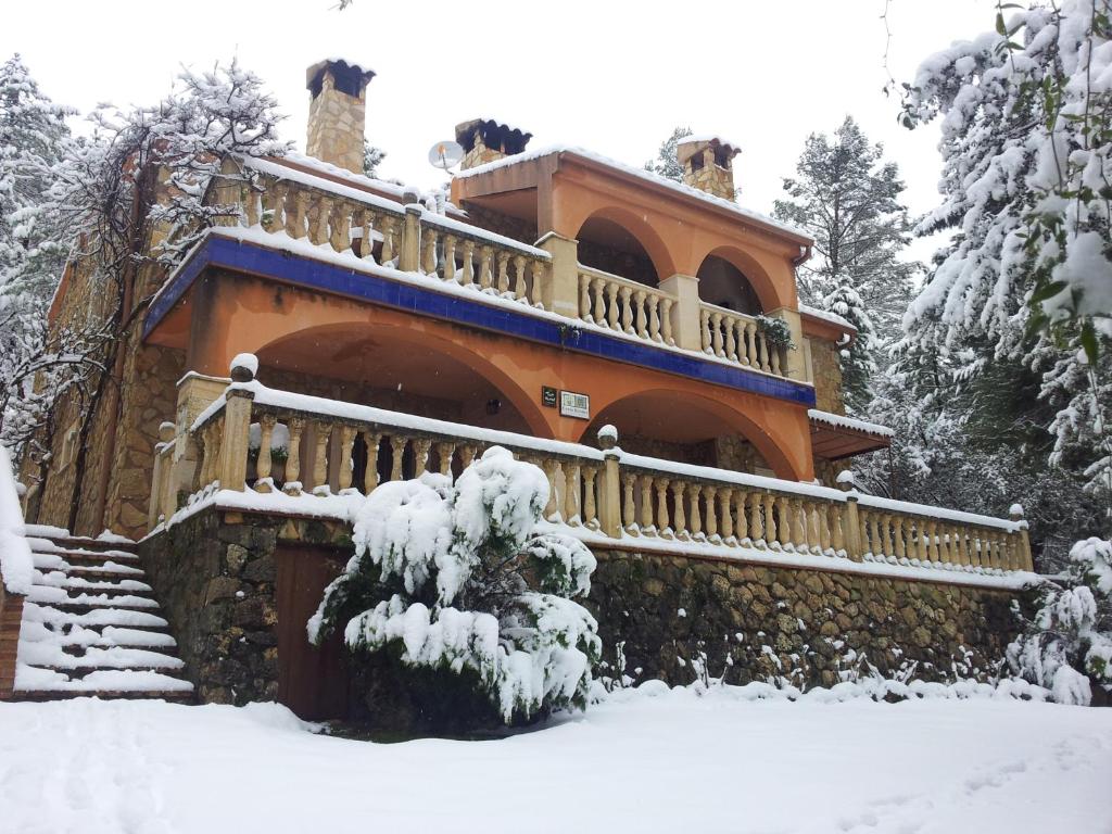 Casas el Calar del Rio Mundo v zime